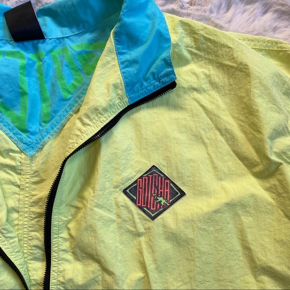Yellow Gotcha Windbreaker - Picture 3 of 6